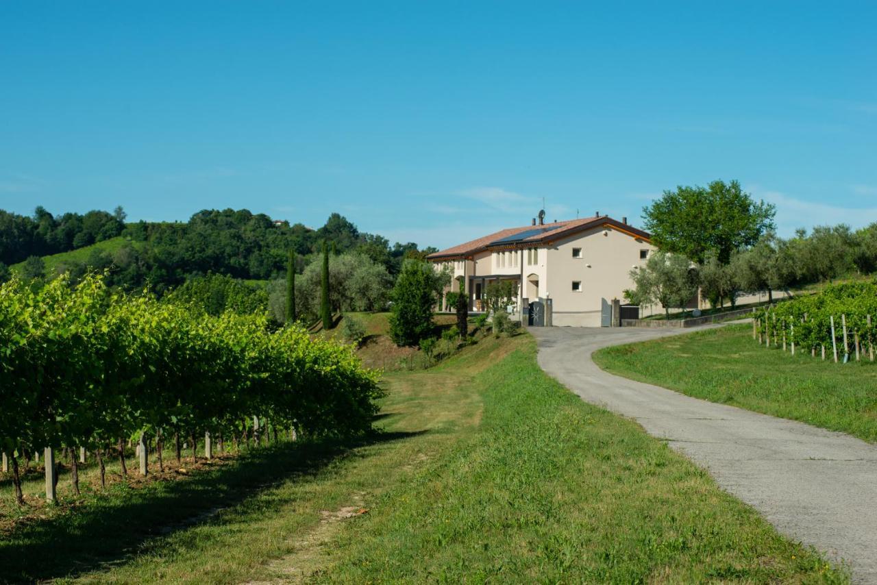 Relais La Dolce Vite Villa San Vendemiano Exteriör bild