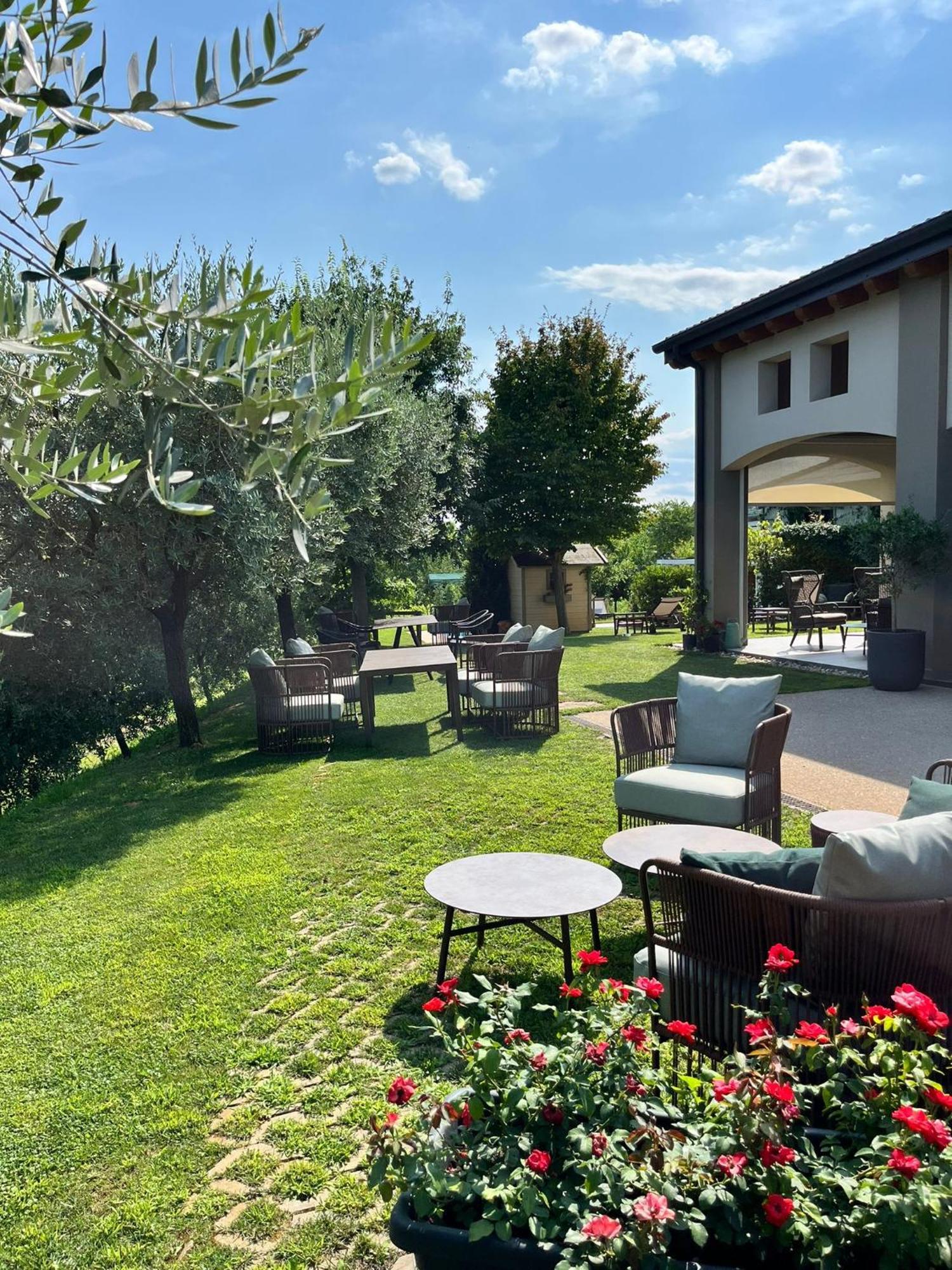 Relais La Dolce Vite Villa San Vendemiano Exteriör bild