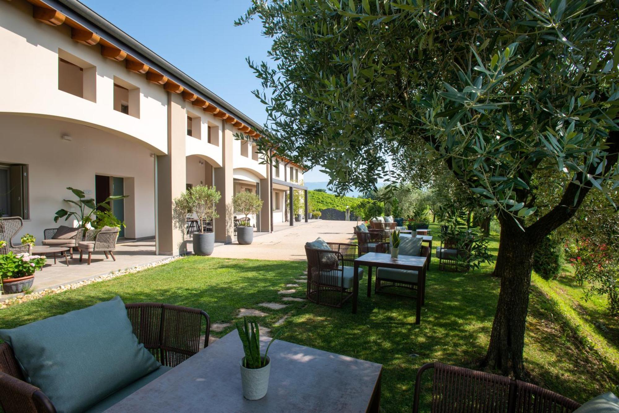Relais La Dolce Vite Villa San Vendemiano Exteriör bild