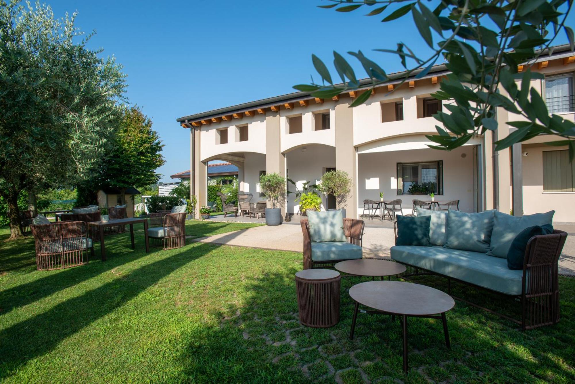 Relais La Dolce Vite Villa San Vendemiano Exteriör bild